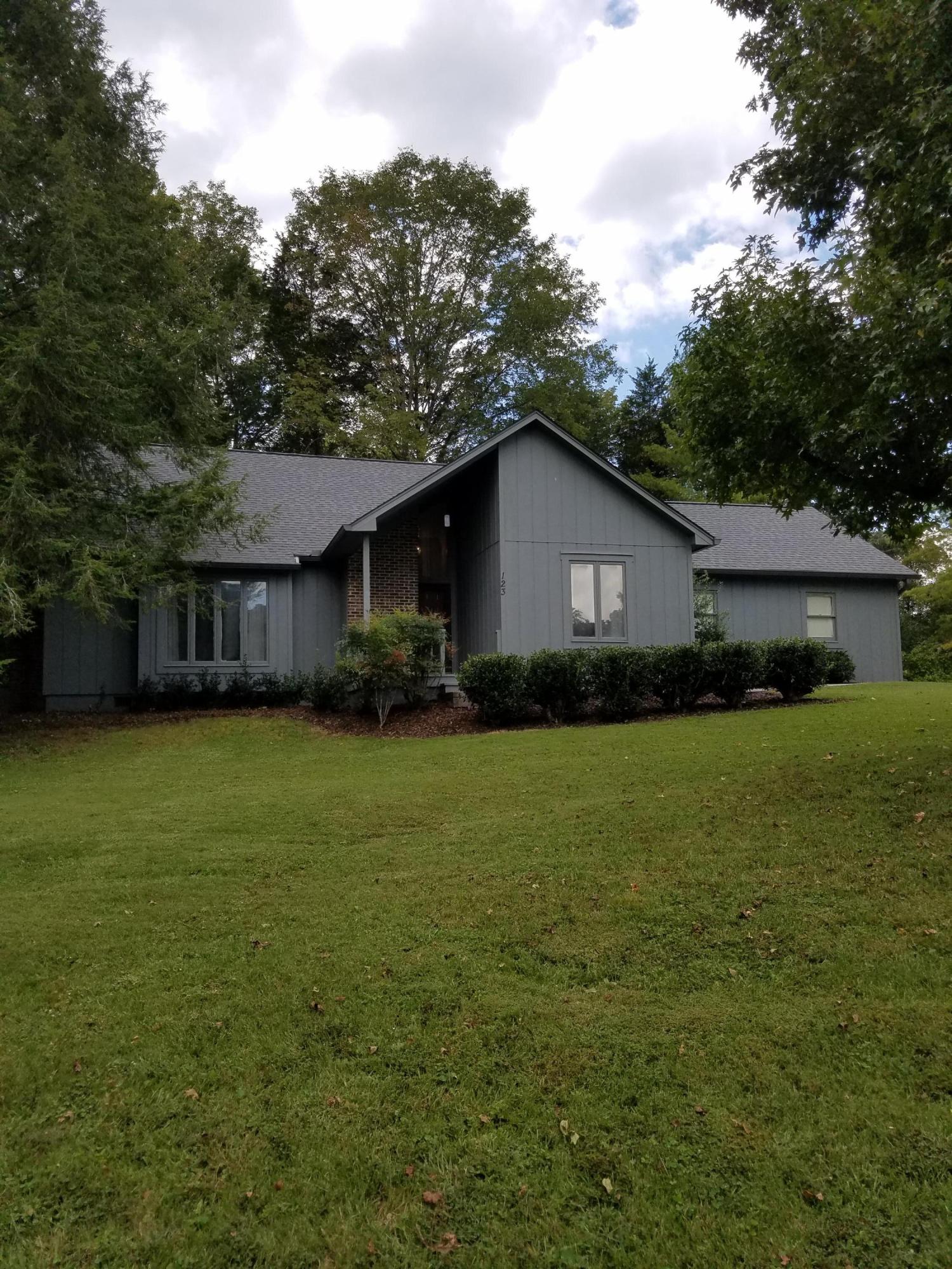 123 Claremont Road Oak Ridge, TN 37830 - Photo 1 of 17 20170915_145602
