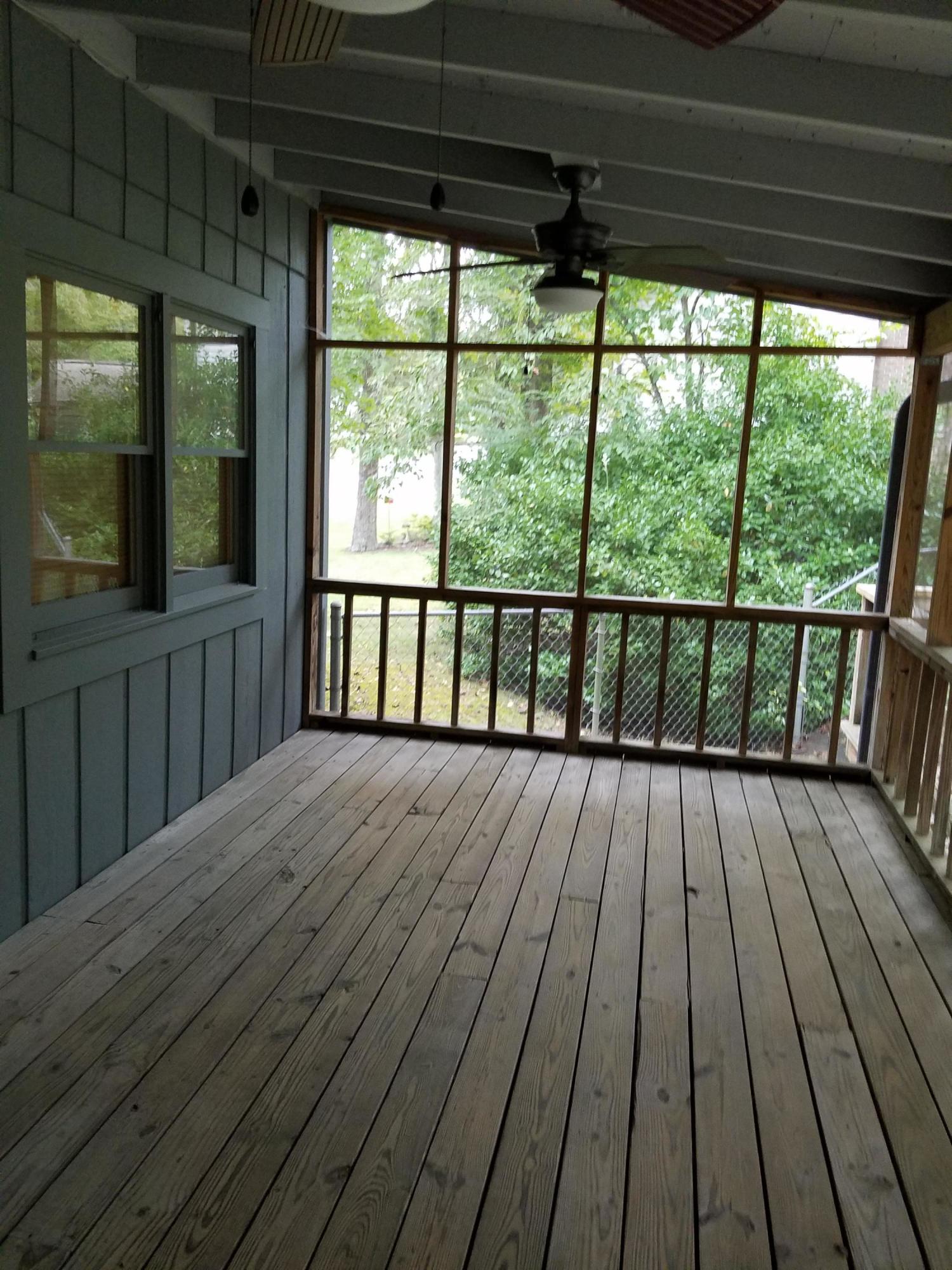 123 Claremont Road Oak Ridge, TN 37830 - Photo 3 of 17 20170915_145012