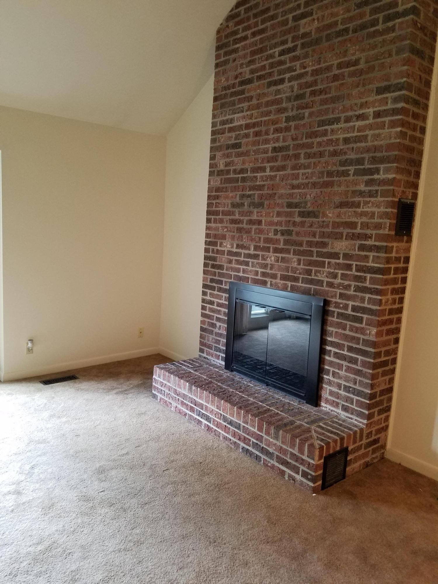 123 Claremont Road Oak Ridge, TN 37830 - Photo 9 of 17 hall fp