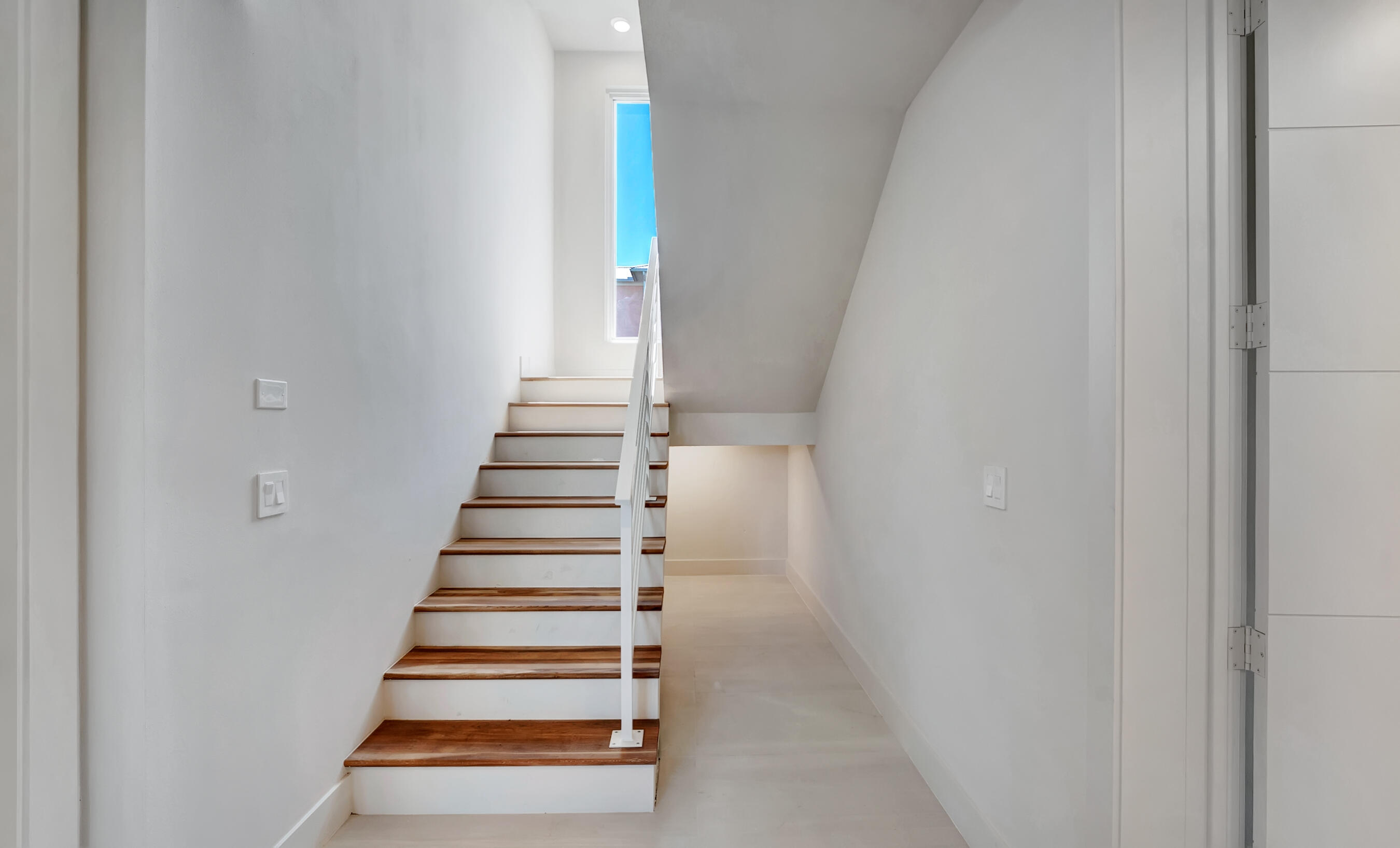 4857 Watersong Way Fort Pierce, FL 34949 - Photo 15 of 50 Hallway