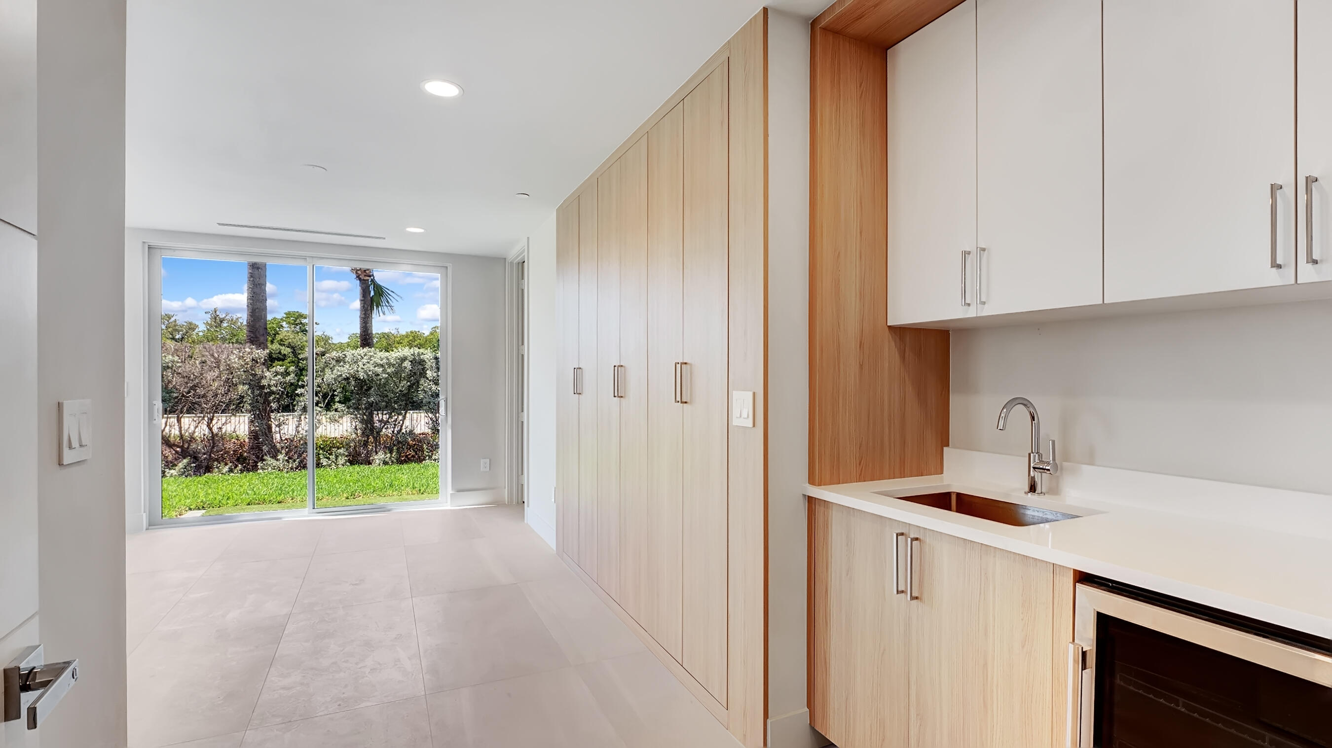 4857 Watersong Way Fort Pierce, FL 34949 - Photo 16 of 50 Wet Bar