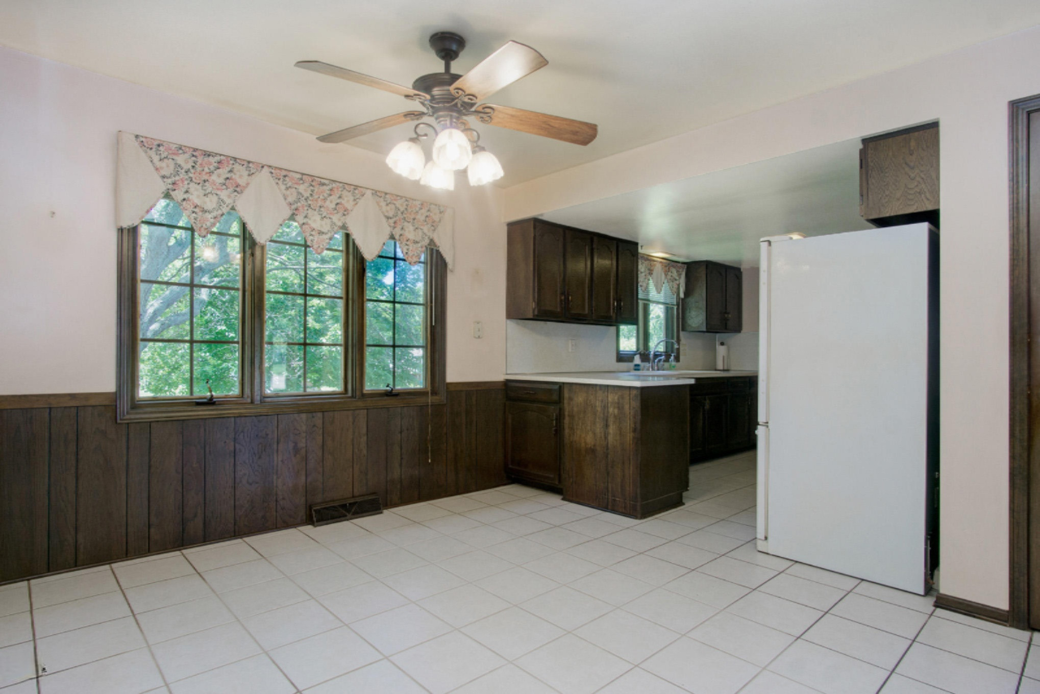 228 Country Club Road Holland, MI 49423 - Photo 11 of 40 DSC09720_1