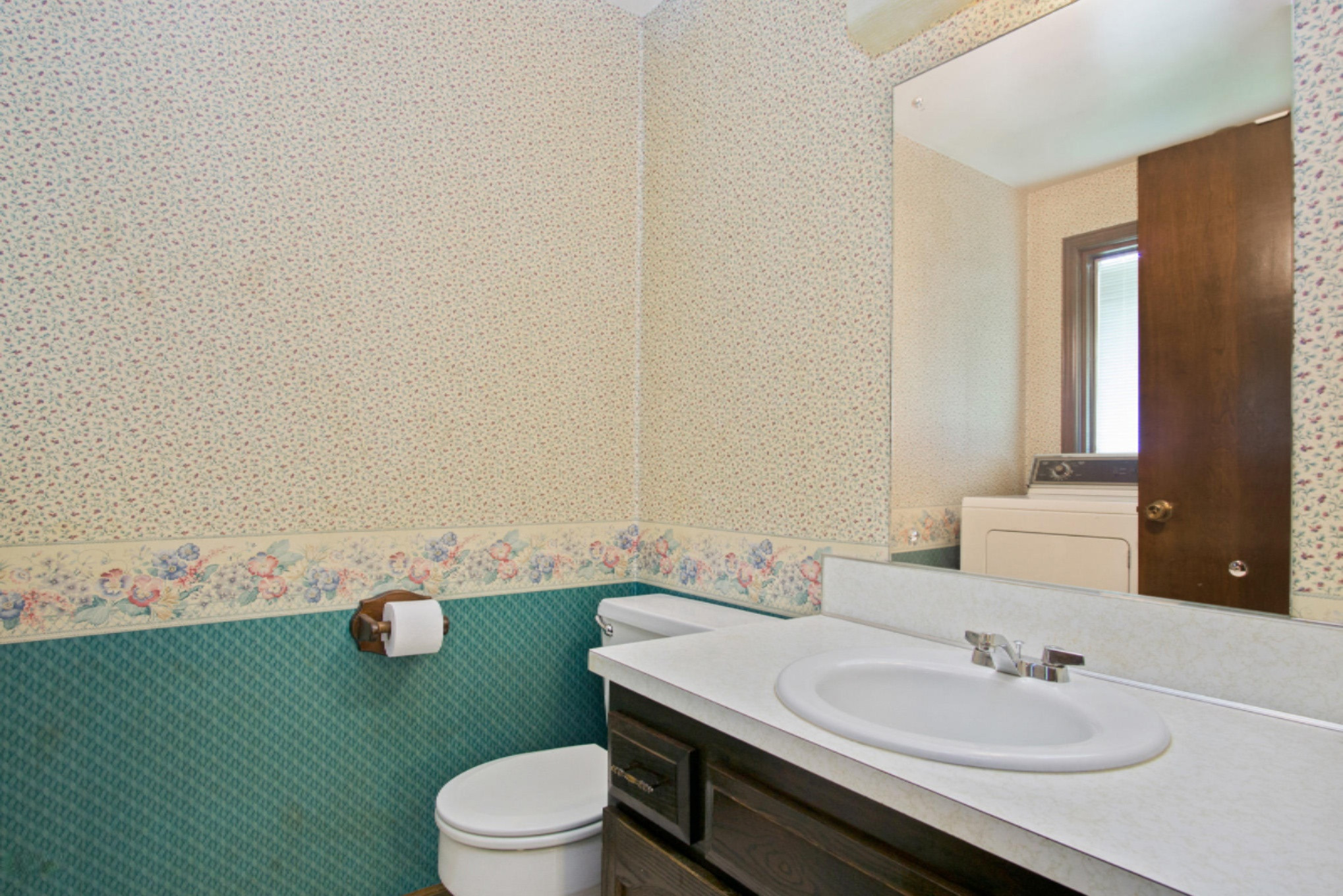 228 Country Club Road Holland, MI 49423 - Photo 9 of 40 DSC09716_7