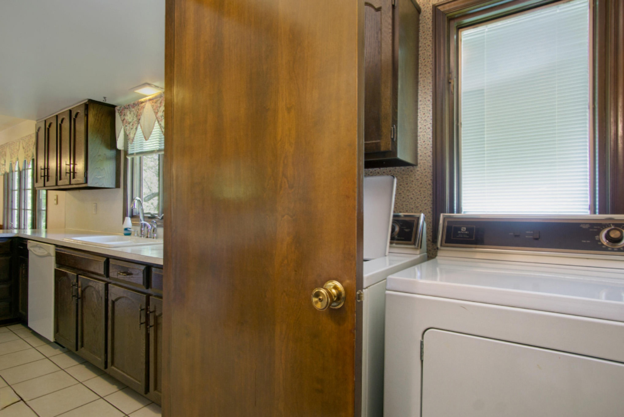 228 Country Club Road Holland, MI 49423 - Photo 10 of 40 DSC09718_9
