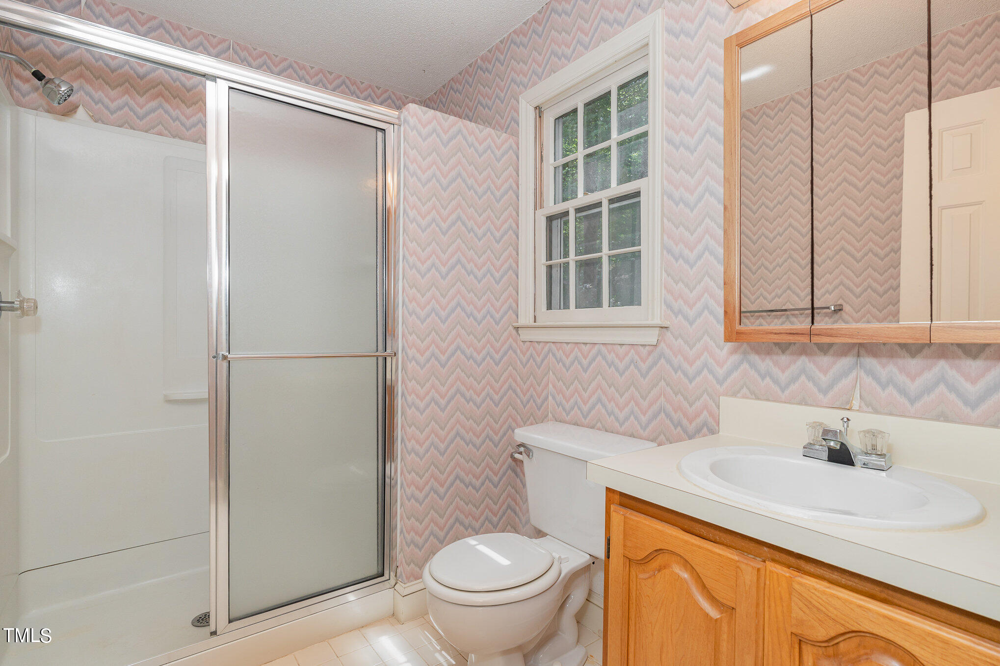 6700 Queen Annes Drive Raleigh, NC 27613 - Photo 13 of 28 Primary Bathroom