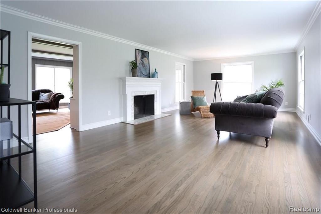 3520 Burning Bush Road Bloomfield Hills, MI 48301 - Photo 14 of 32