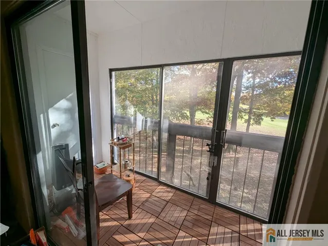 $2,200 | 277 Cross Drive, Unit 2E, Monroe Township, NJ 08831