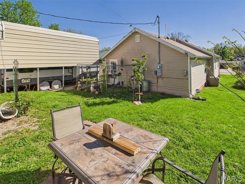 462 Harrison Street Lebanon, MO 65536 - Photo 11 of 20