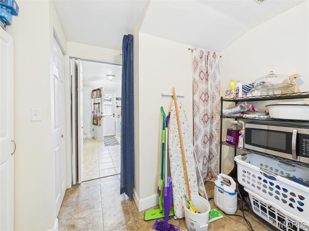 462 Harrison Street Lebanon, MO 65536 - Photo 5 of 20