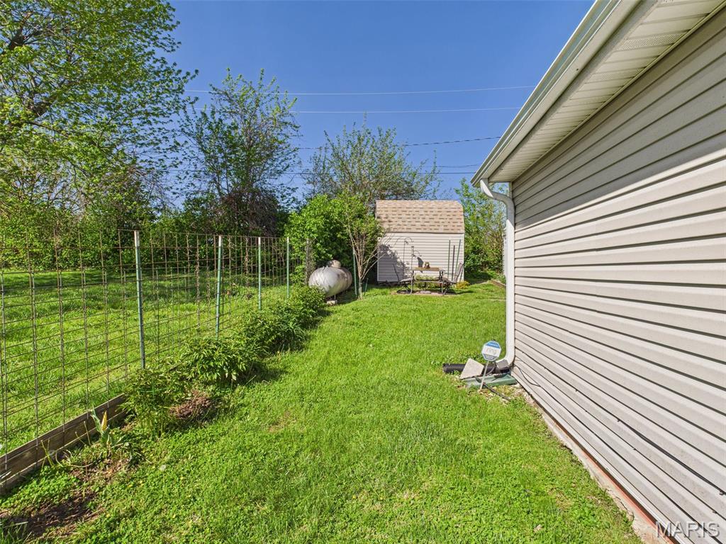 462 Harrison Street Lebanon, MO 65536 - Photo 9 of 20