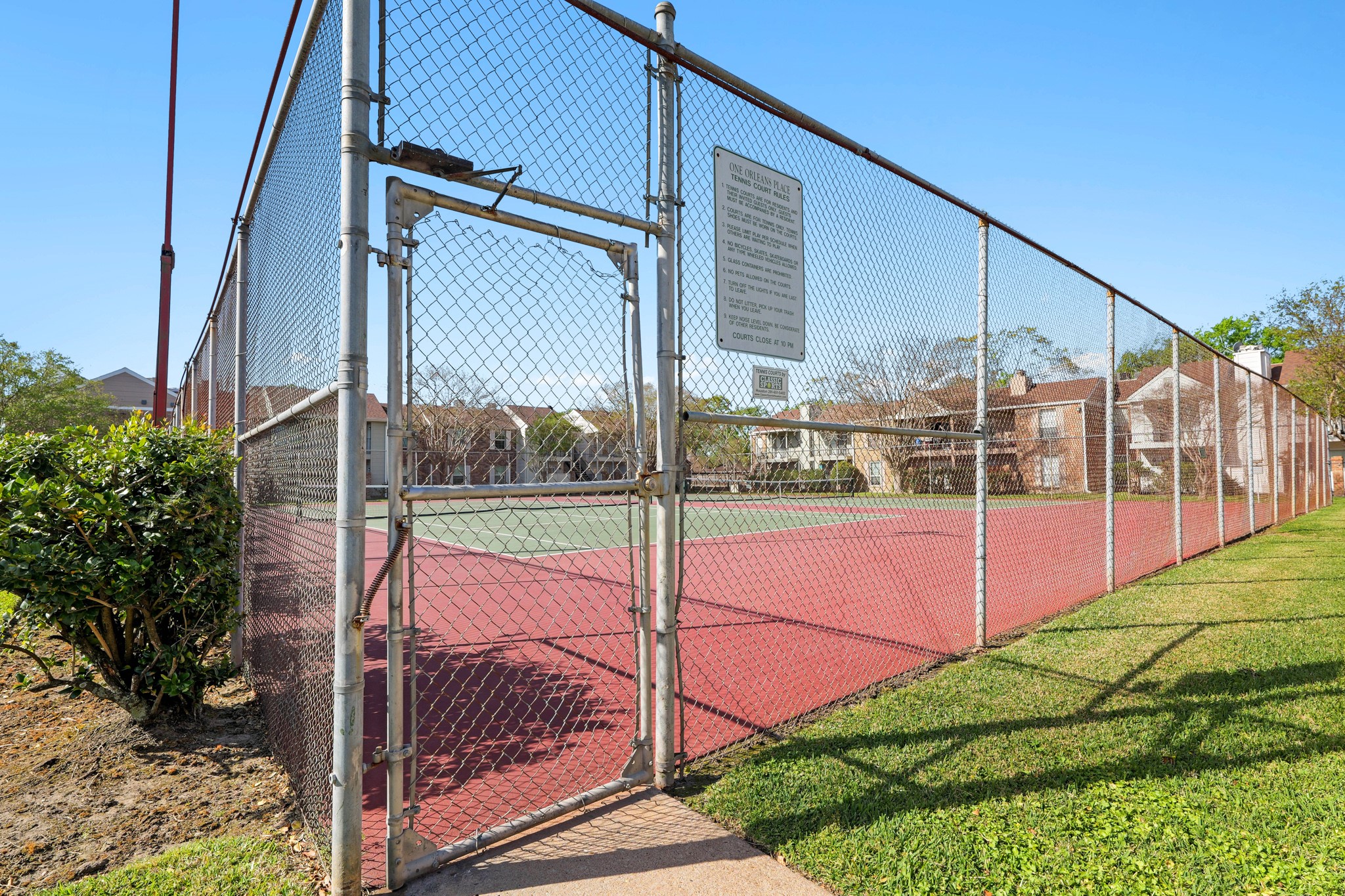 2800 Jeanetta Street, Unit 1402 Houston, TX 77063 - Photo 21 of 29 a view of a deck with a big yard