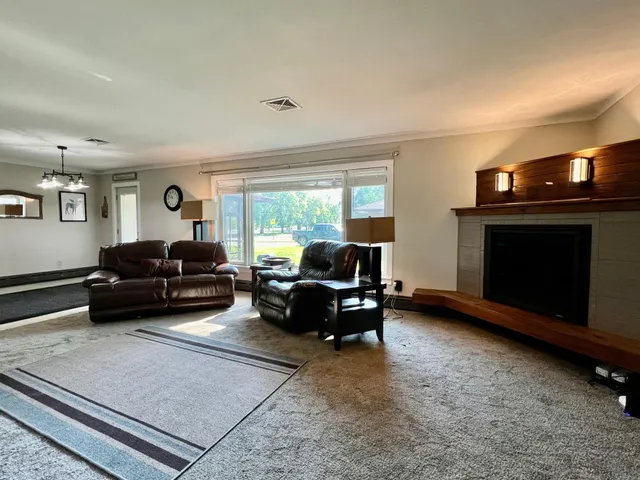 $249,000 | 424 South Gaulke Street, Appleton, MN 56208