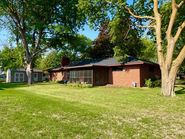 $249,000 | 424 South Gaulke Street, Appleton, MN 56208