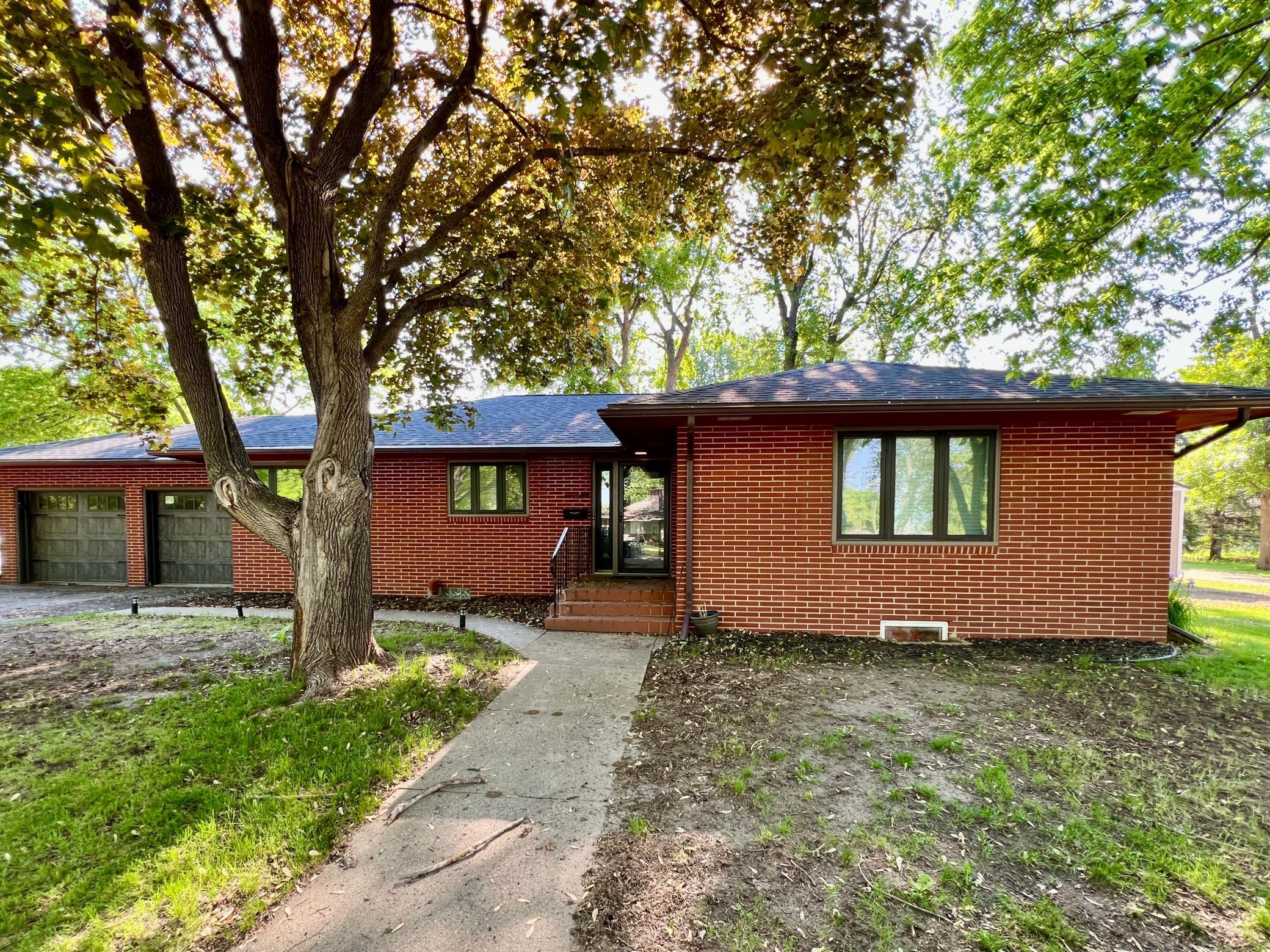 424 South Gaulke Street Appleton, MN 56208 - Photo 5 of 27