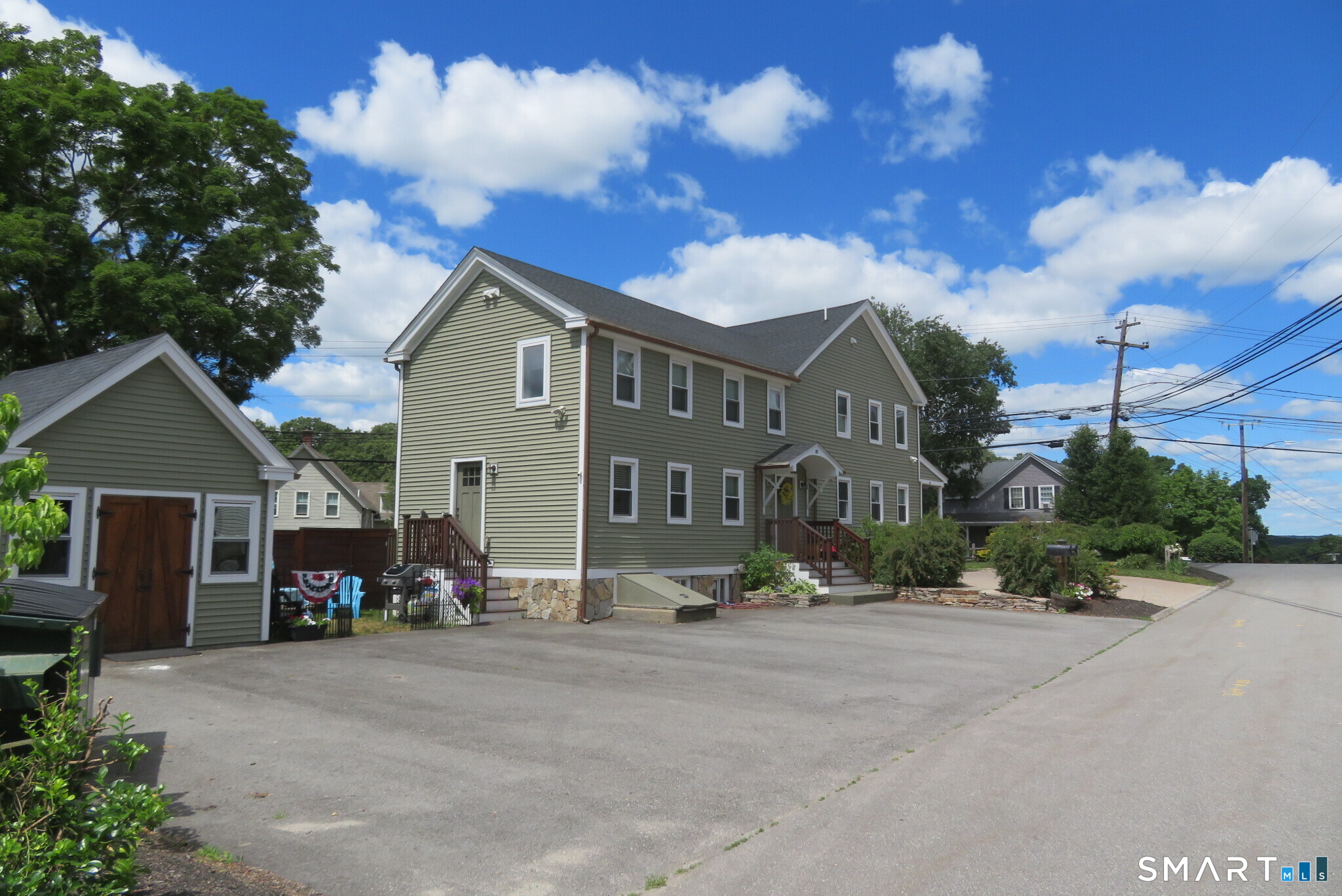 9 East Franklin Street Killingly, CT 06239 - Photo 6 of 25
