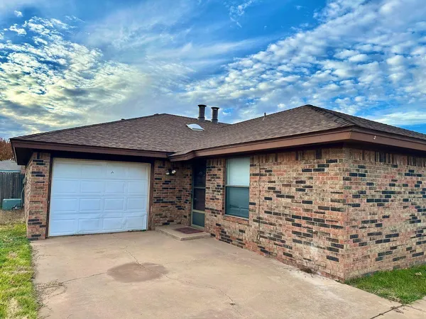 $1,000 | 6614 Hope Avenue, Unit A, Lubbock, TX 79424