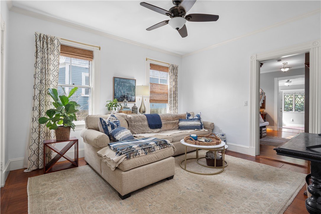 7 Bliss Road Newport, RI 02840 - Photo 15 of 41