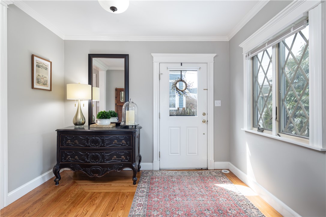 7 Bliss Road Newport, RI 02840 - Photo 18 of 41