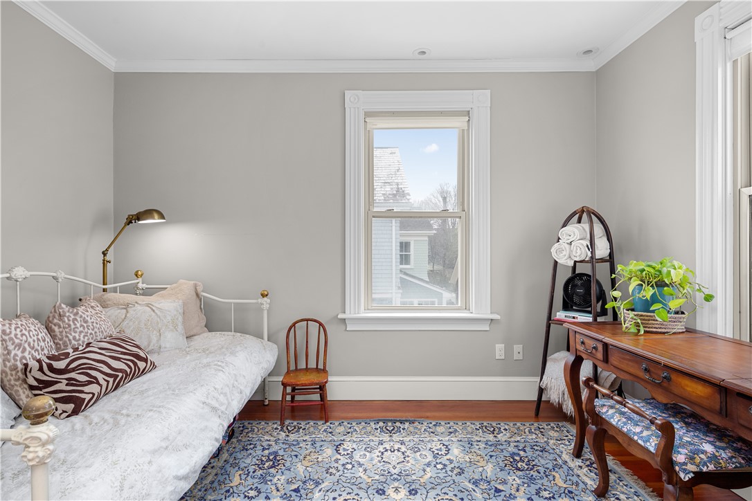 7 Bliss Road Newport, RI 02840 - Photo 25 of 41