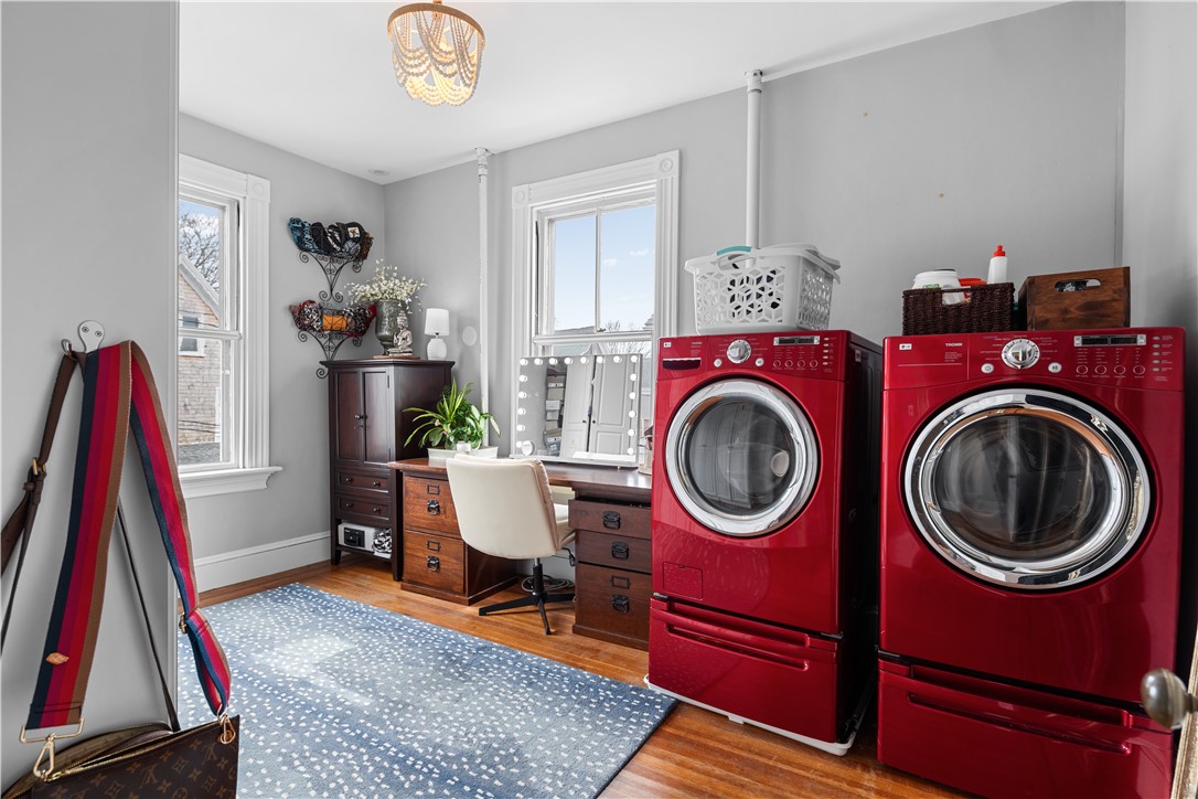 7 Bliss Road Newport, RI 02840 - Photo 34 of 41