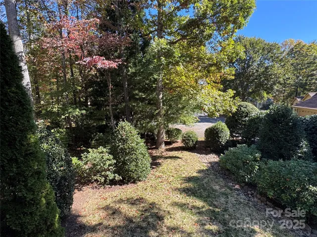 $745,000 | 894 Dunroy Drive, Hendersonville, NC 28739