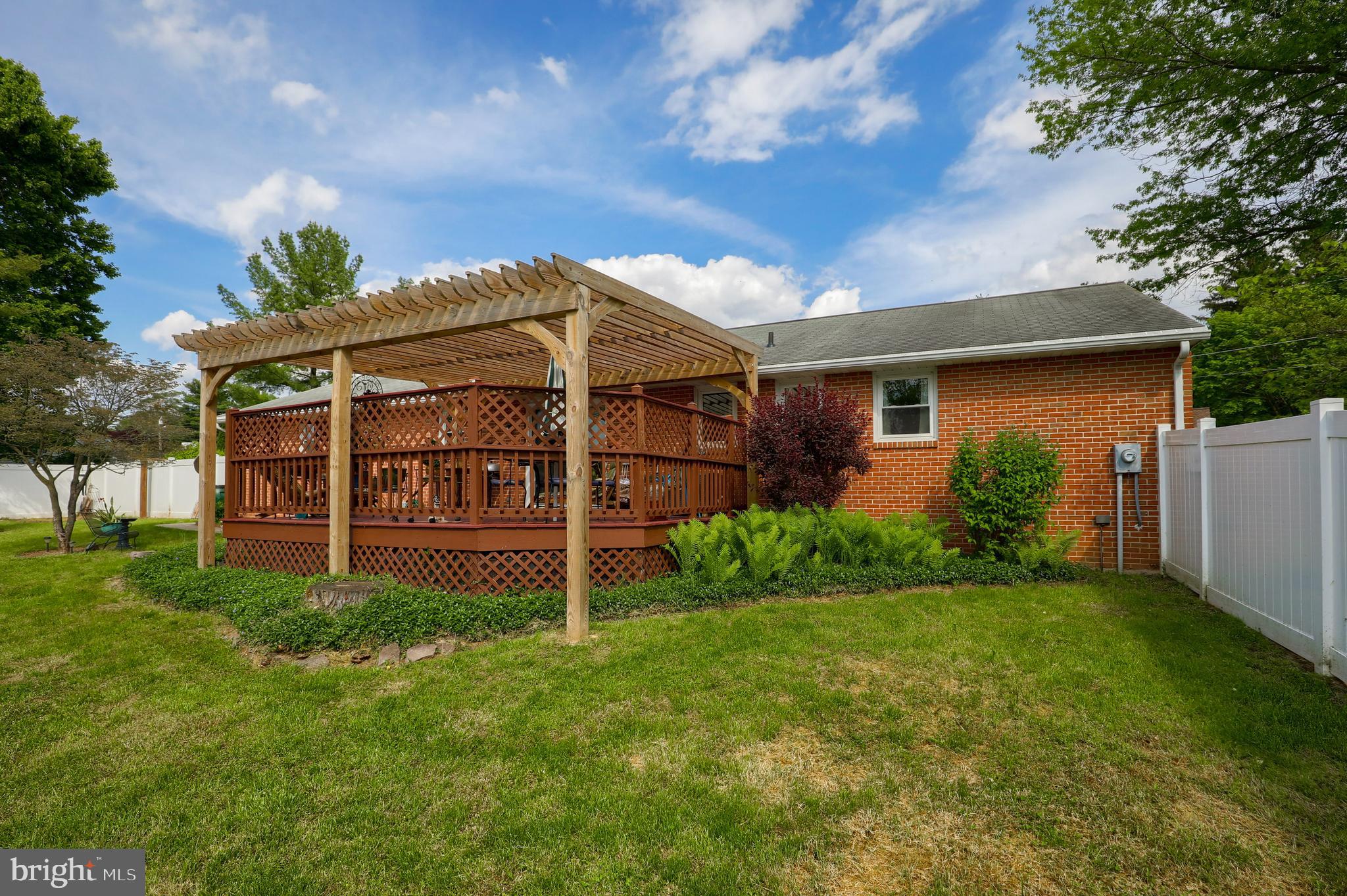 2309 Willow Road York, PA 17408 - Photo 29 of 33