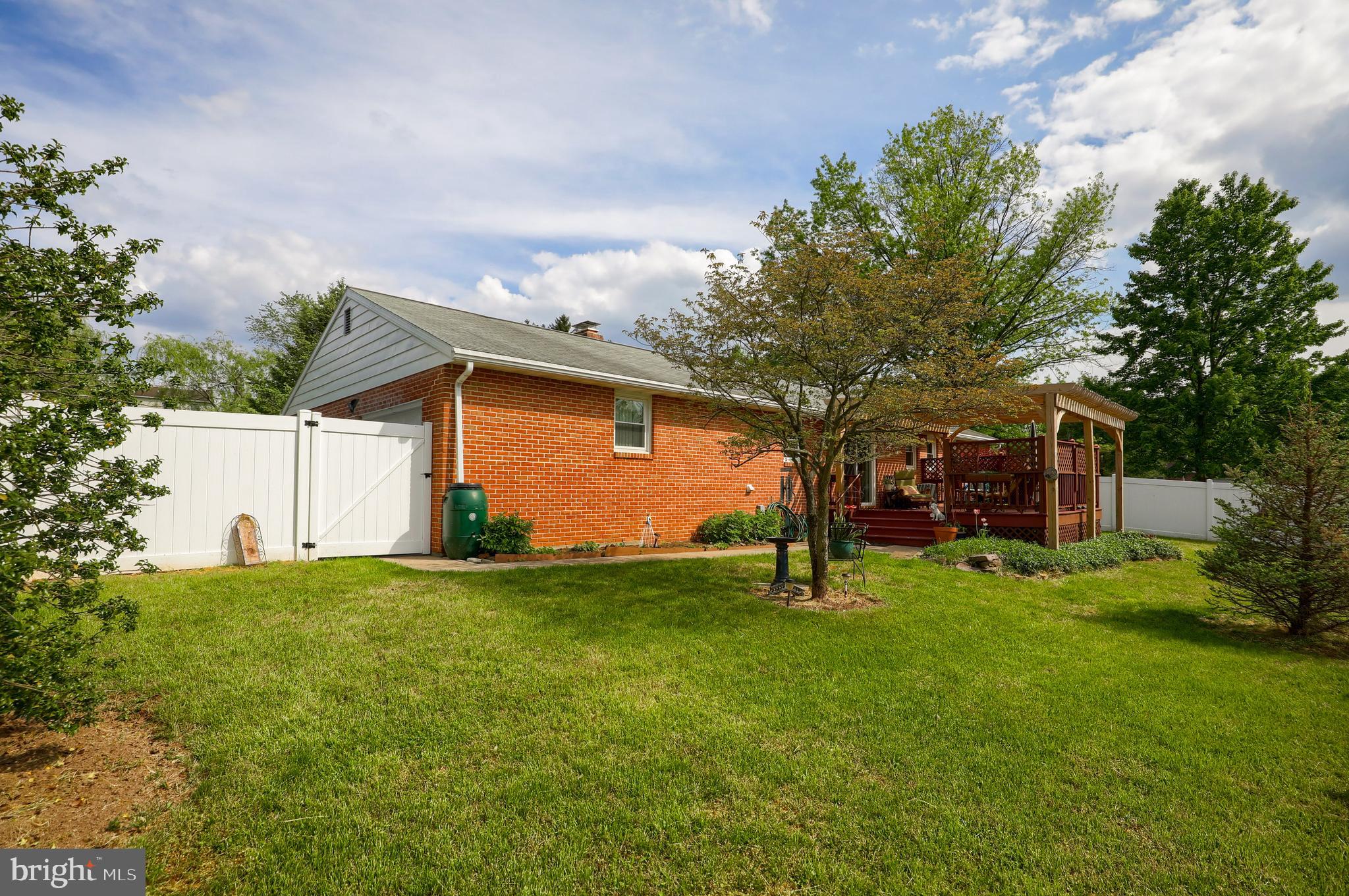 2309 Willow Road York, PA 17408 - Photo 31 of 33