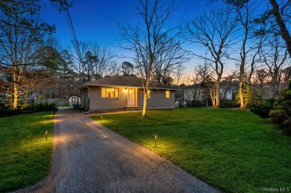 $599,999 | 350 Brookhaven Avenue, Riverhead, NY 11901