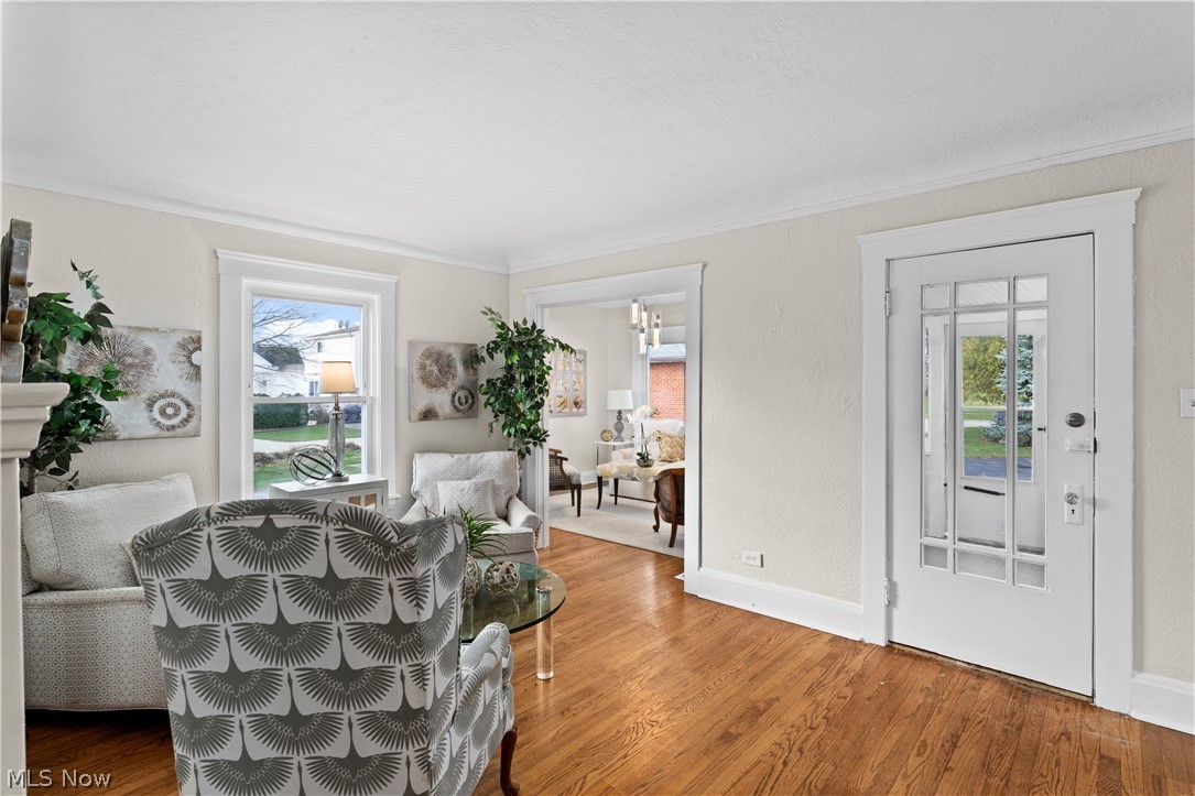 1411 Lander Road Cleveland, OH 44124 - Photo 5 of 30