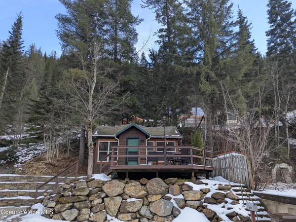 $249,999 | 920 Pearl Street, Wallace, ID 83873