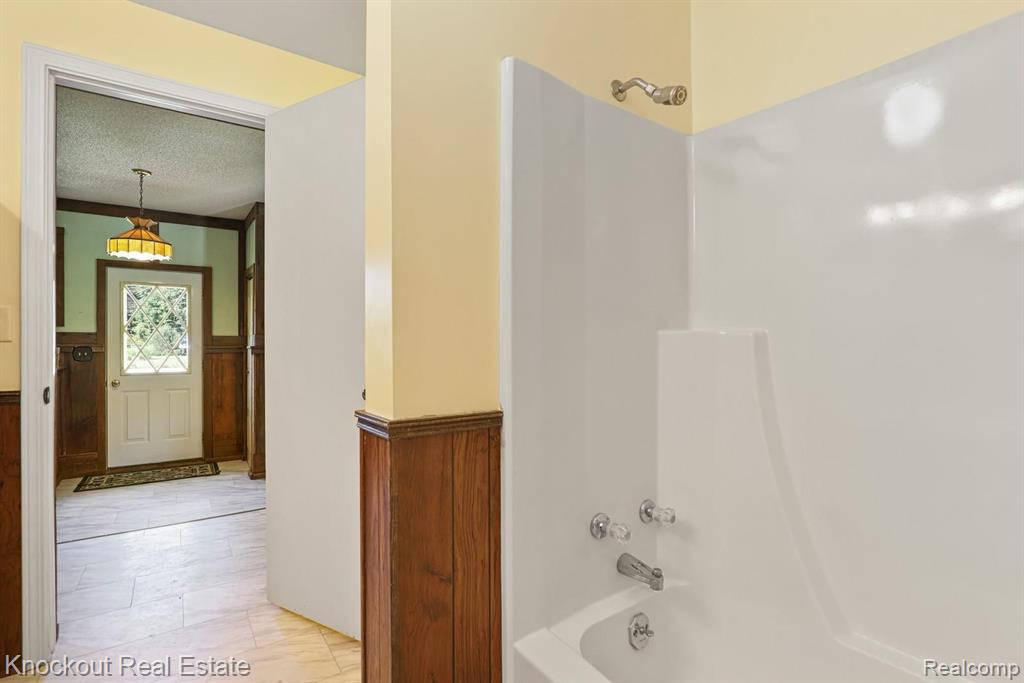 12074 East Birch Run Road Birch Run, MI 48415 - Photo 26 of 63 Gallery Image 26