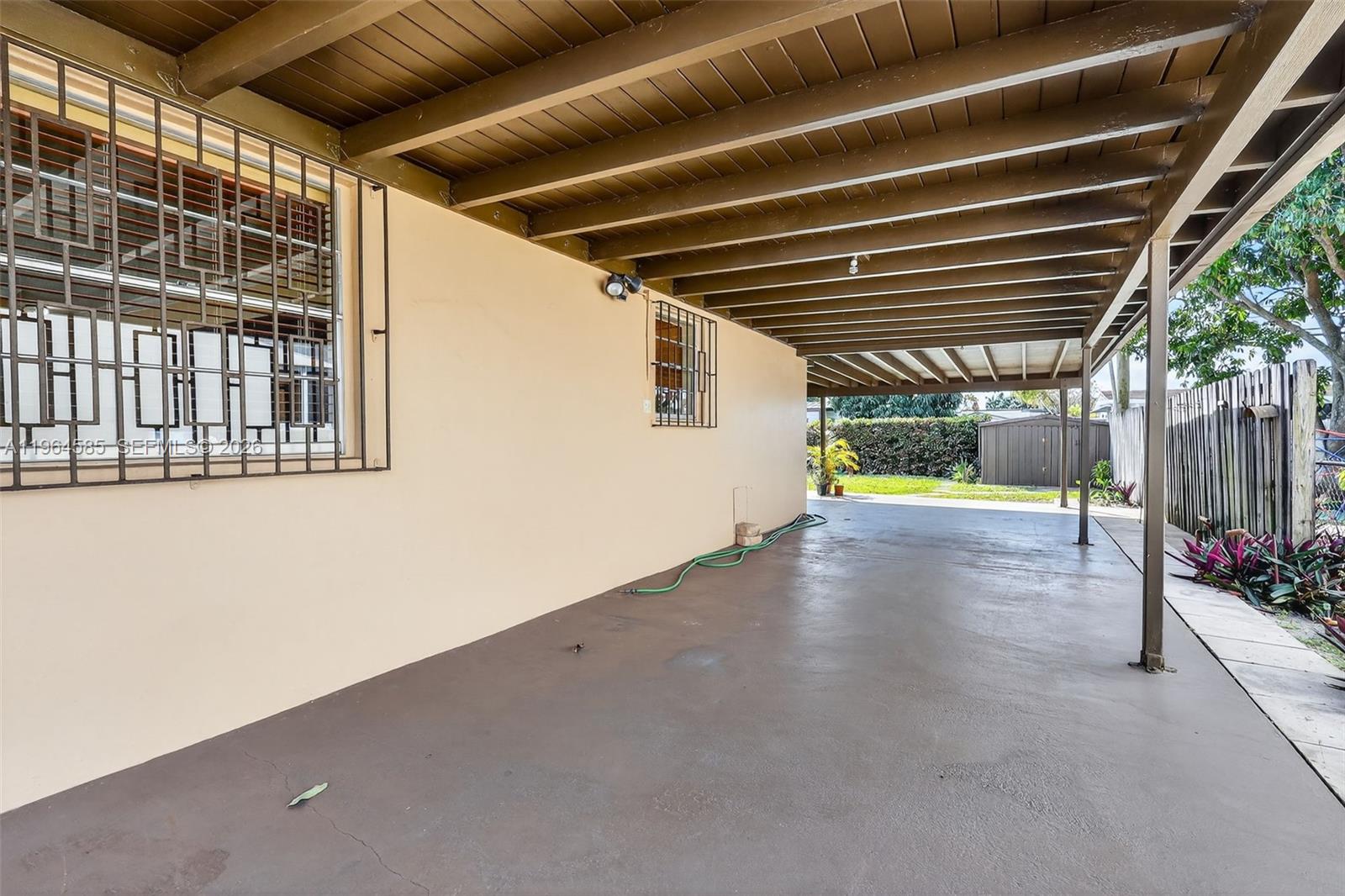 1010 West 33rd Place Hialeah, FL 33012 - Photo 13 of 48