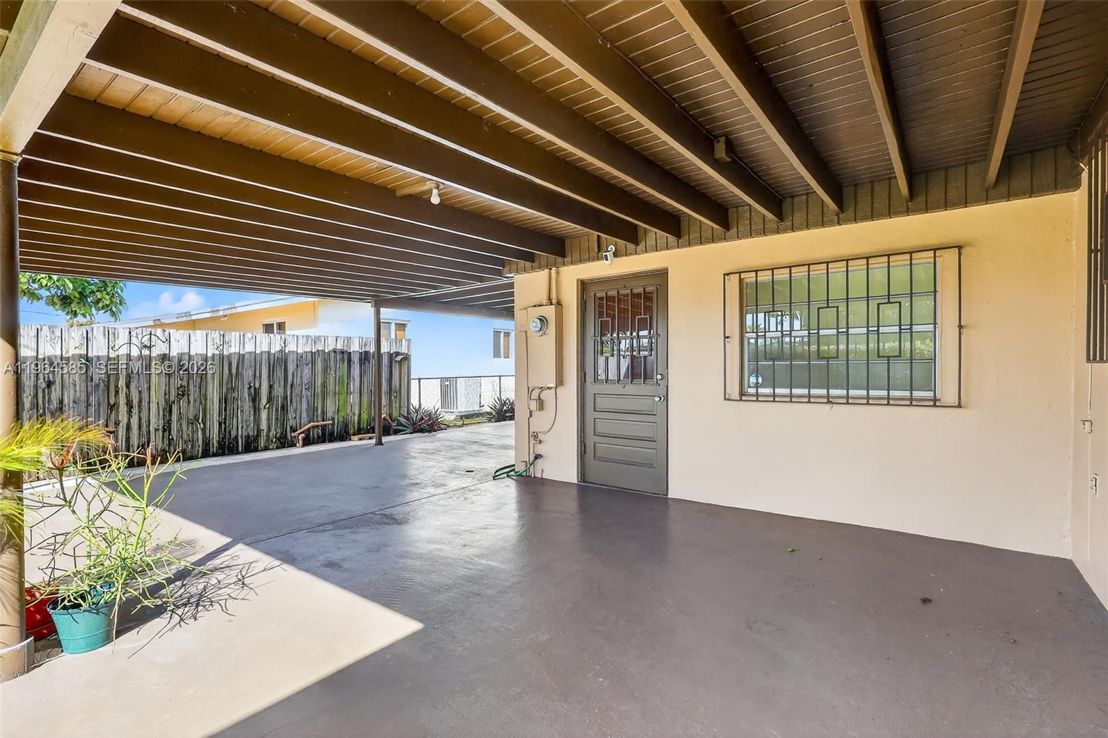 1010 West 33rd Place Hialeah, FL 33012 - Photo 15 of 48