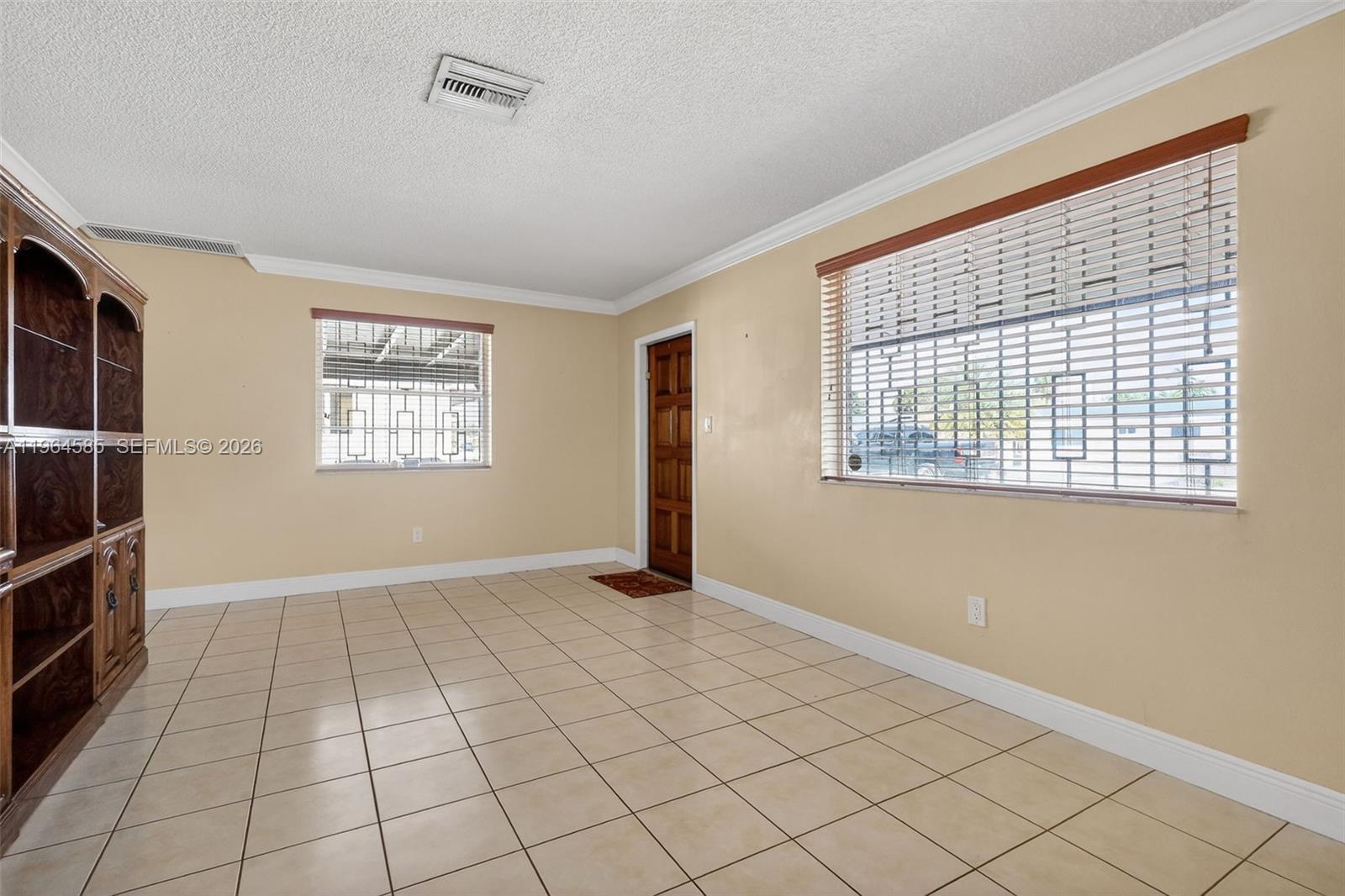1010 West 33rd Place Hialeah, FL 33012 - Photo 25 of 48