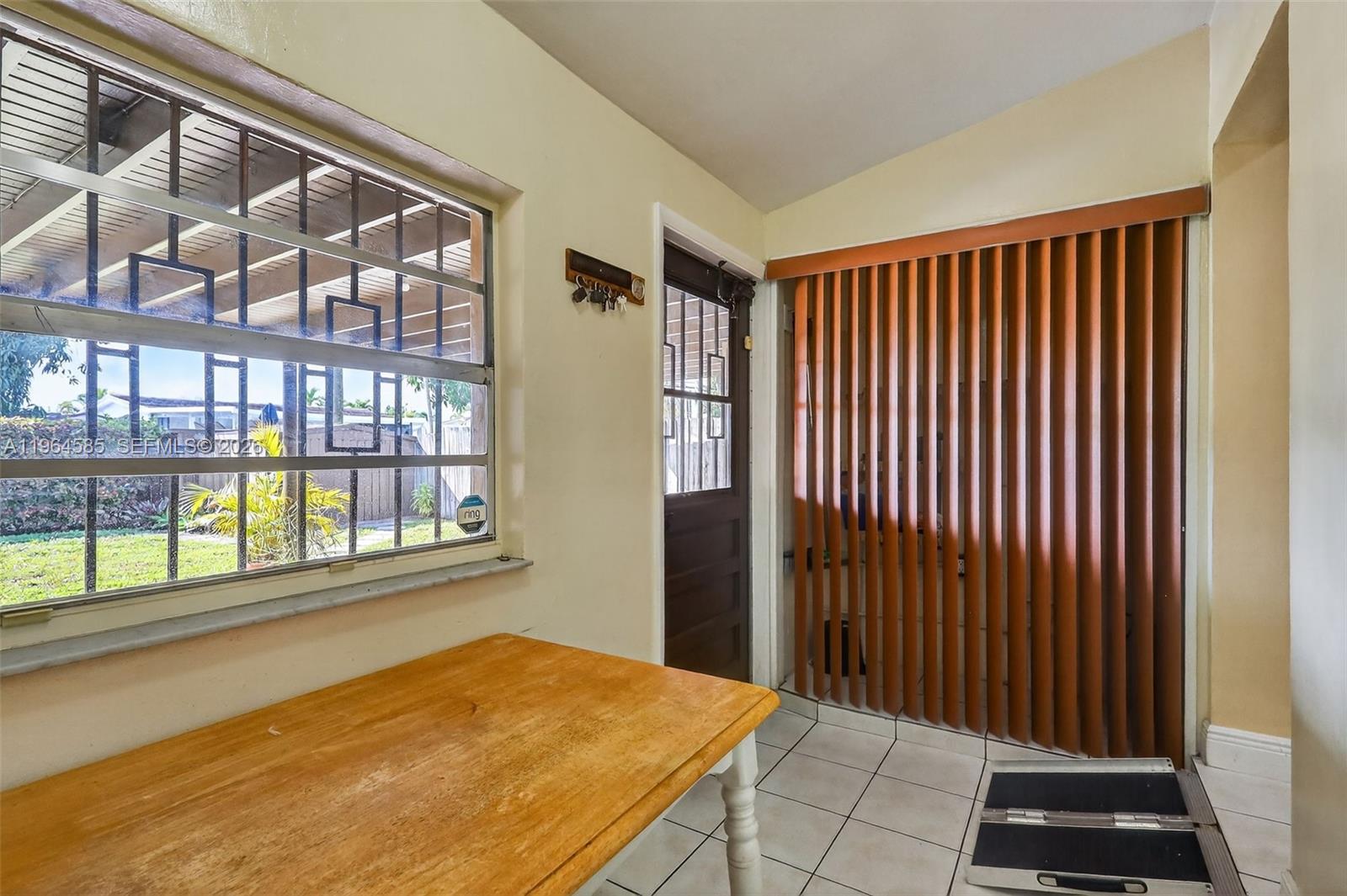 1010 West 33rd Place Hialeah, FL 33012 - Photo 46 of 48