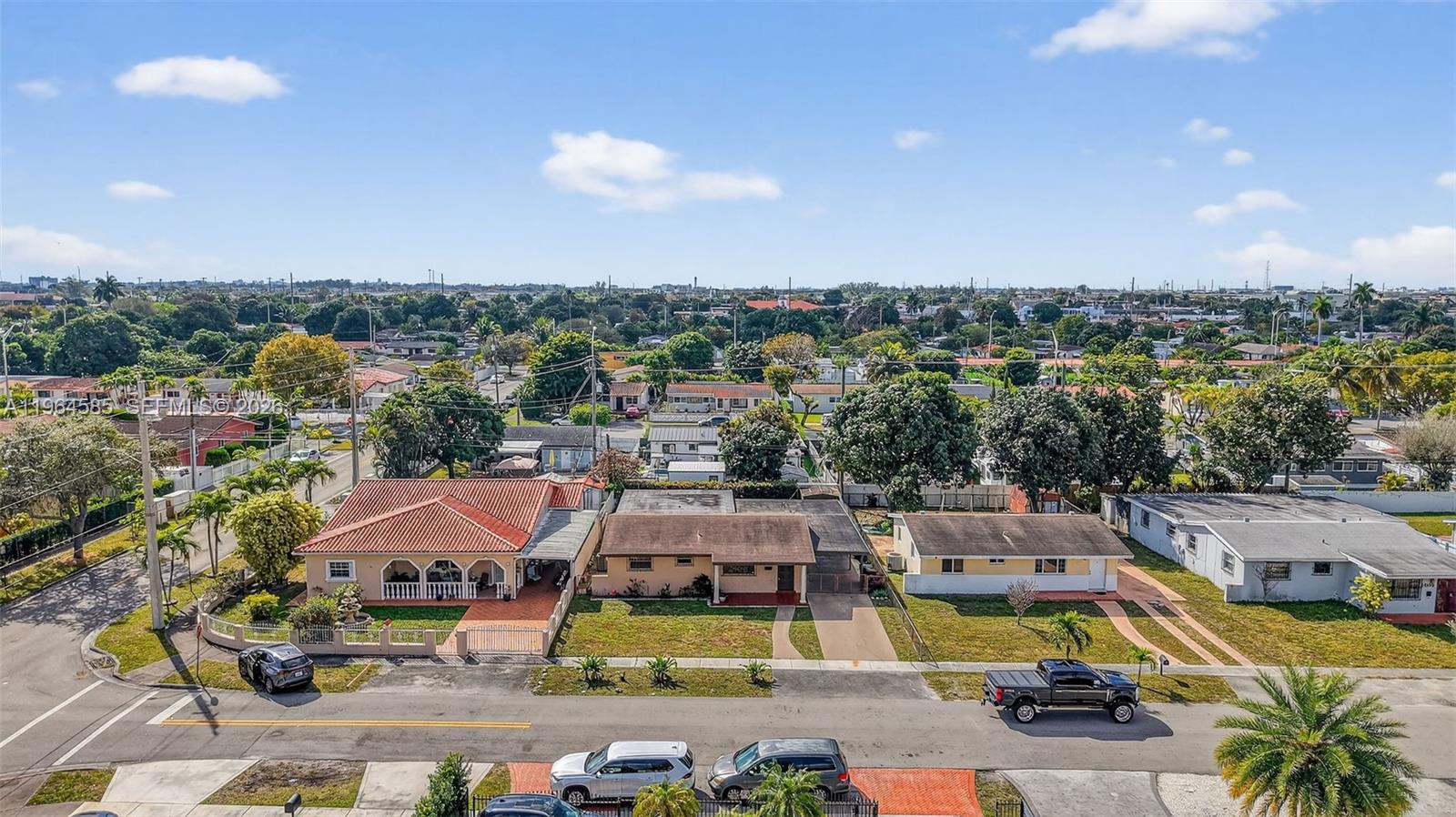 1010 West 33rd Place Hialeah, FL 33012 - Photo 7 of 48