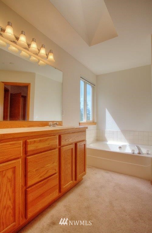 9700 174th Avenue Southeast Renton, WA 98059 - Photo 13 of 23 Gallery Image 13
