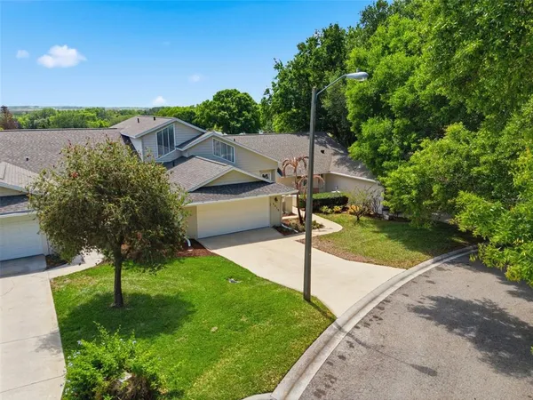 $299,990 | 9015 Village Green Boulevard, Groveland, FL 34736