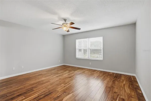 $299,990 | 9015 Village Green Boulevard, Groveland, FL 34736