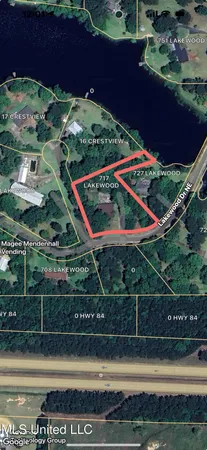 $229,000 | 717 Lakewood Drive Northeast, Brookhaven, MS 39601