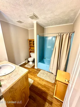 $229,000 | 717 Lakewood Drive Northeast, Brookhaven, MS 39601