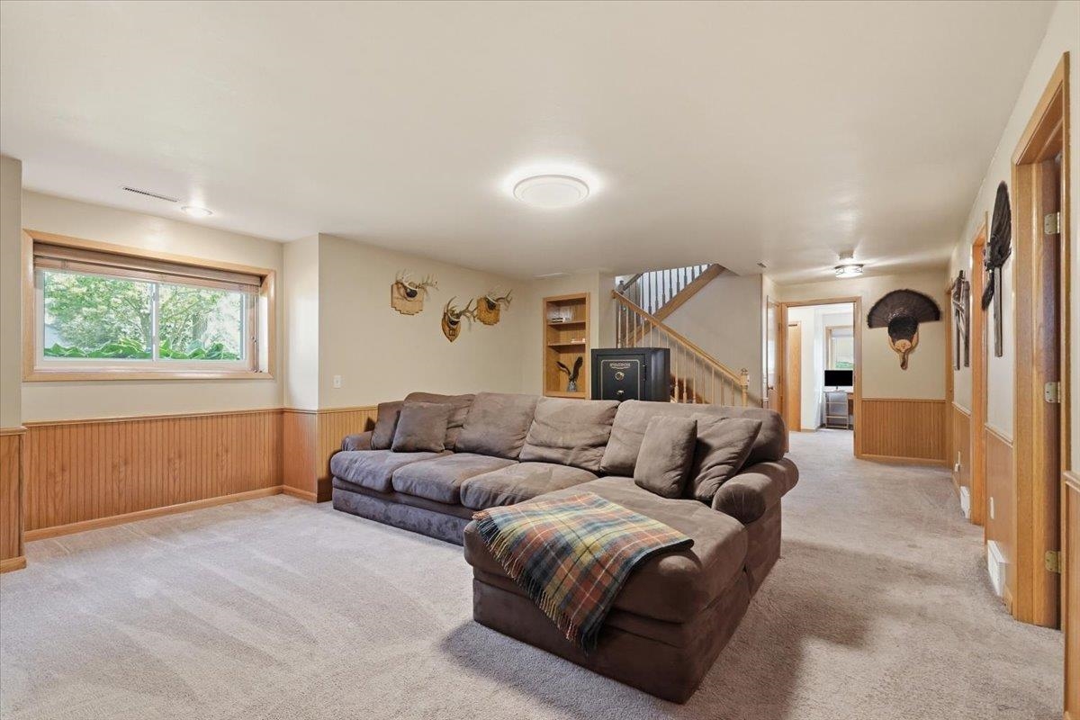 699 Robin Drive Sun Prairie, WI 53590 - Photo 23 of 43