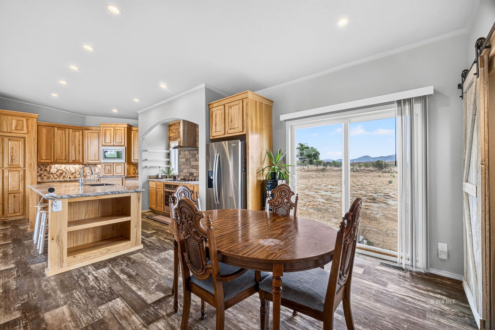 877 Spring Valley Parkway Spring Creek, NV 89815 - Photo 14 of 40 Gallery Image 14