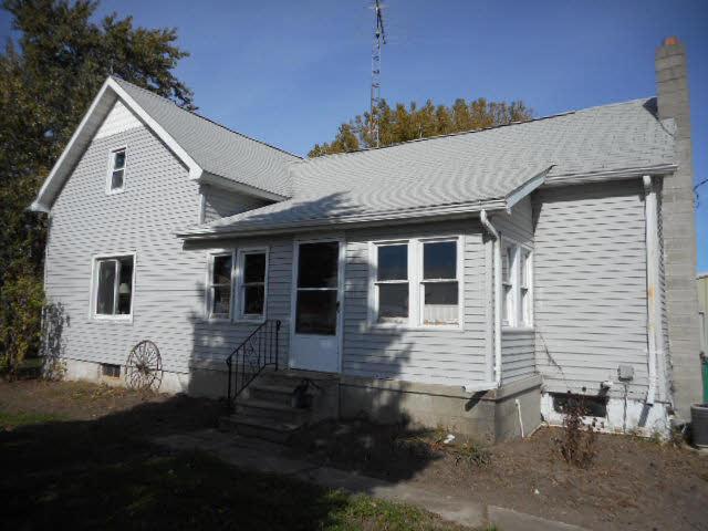 6194 Cass City Road Akron, MI 48701 - Photo 2 of 15