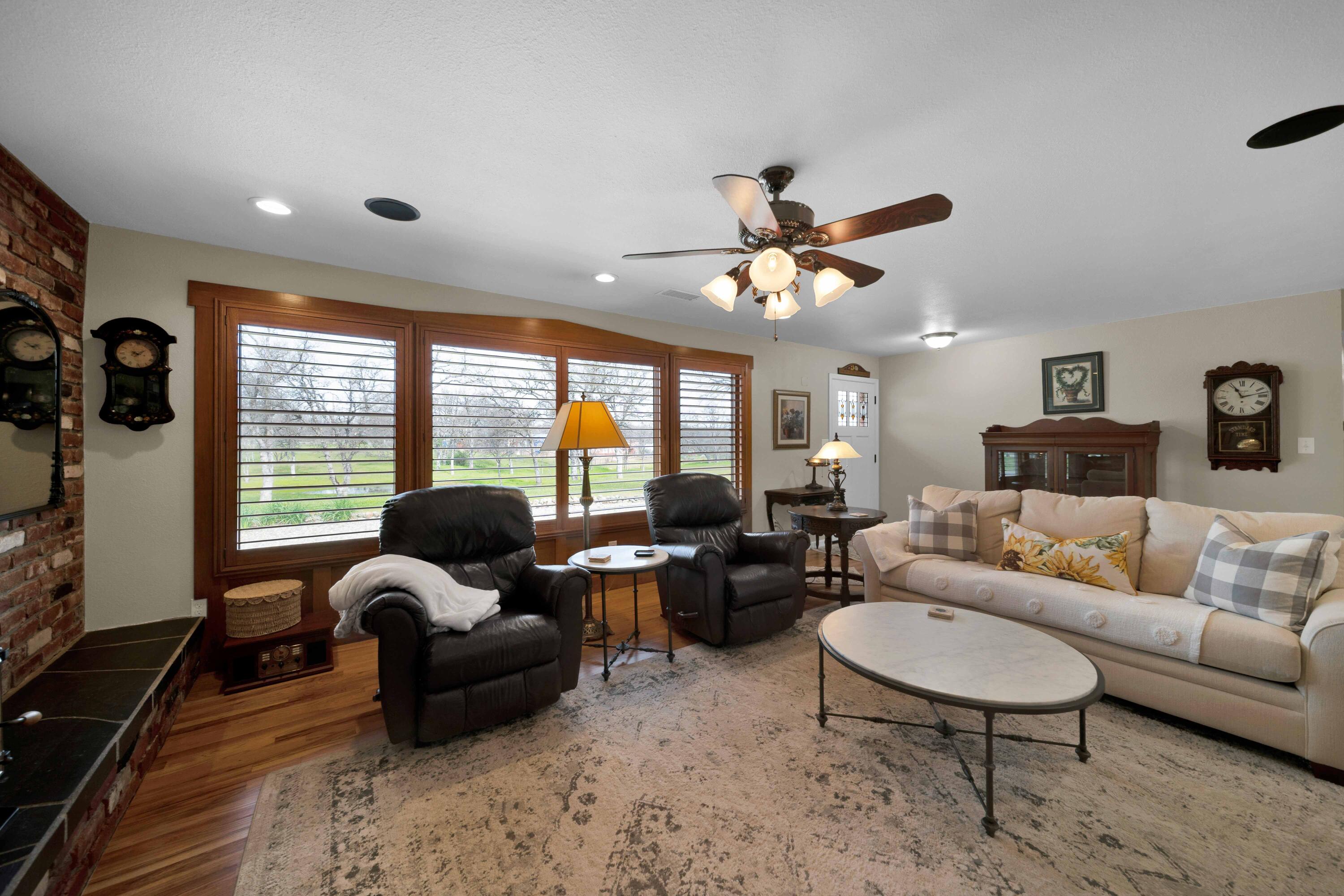 3799 Rancho Estates Road Cottonwood, CA 96022 - Photo 11 of 73 Redding Real Estate Photography-4