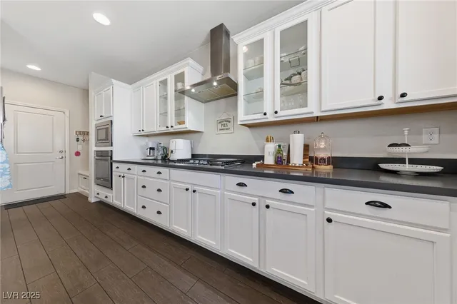 $575,000 | 8011 Calico Mesa Street, Las Vegas, NV 89166