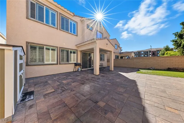 $575,000 | 8011 Calico Mesa Street, Las Vegas, NV 89166