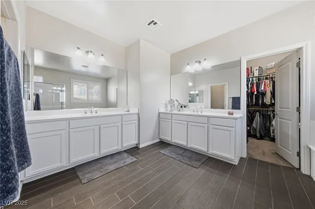 $575,000 | 8011 Calico Mesa Street, Las Vegas, NV 89166