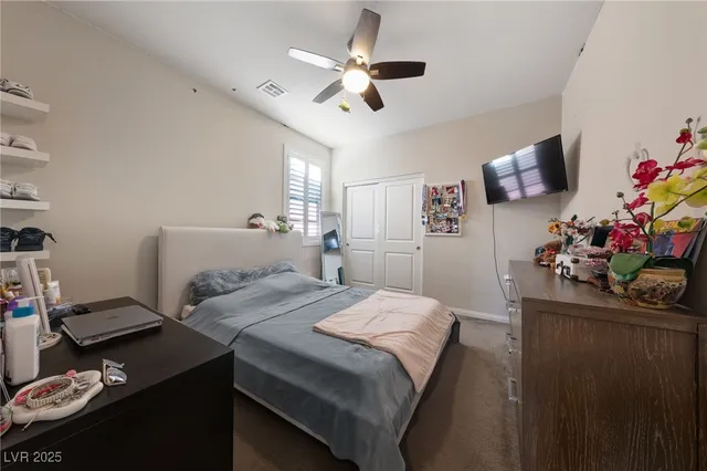 $575,000 | 8011 Calico Mesa Street, Las Vegas, NV 89166