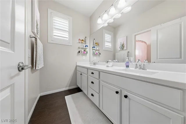 $575,000 | 8011 Calico Mesa Street, Las Vegas, NV 89166